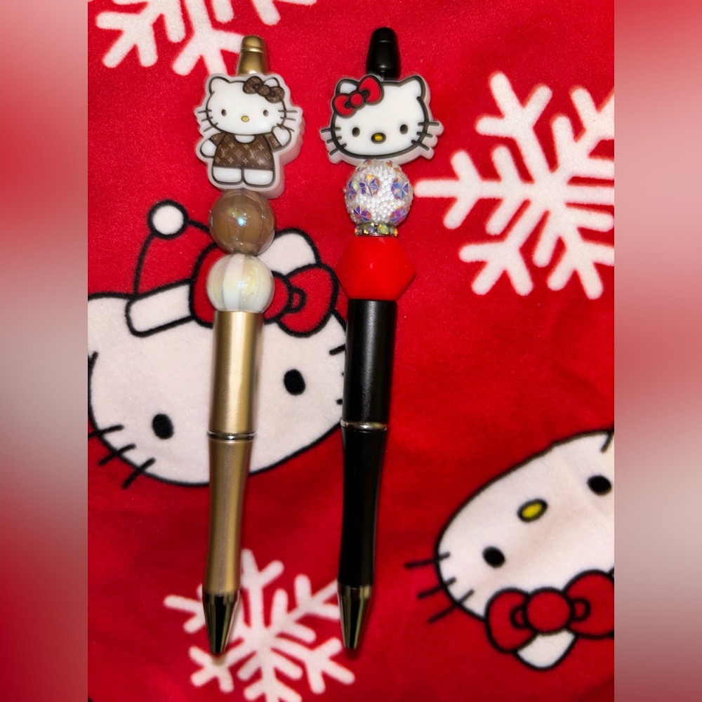 Hello Kitty pens. *handmade*